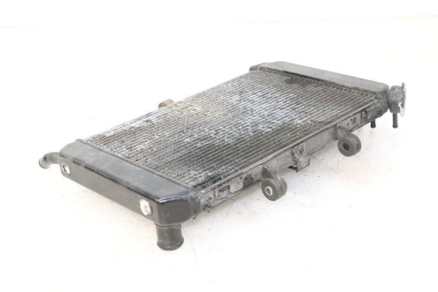 photo de RADIATEUR YAMAHA FZ6 FAZER S2 600 (2007 - 2011) - Andere kijkhoek