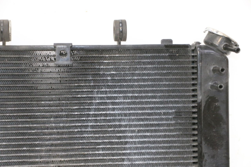 photo de RADIATEUR YAMAHA FZ6 FAZER S2 600 (2007 - 2011) - Markeringen en referenties