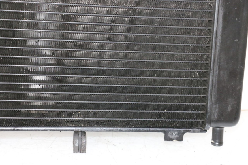 photo de RADIATEUR YAMAHA FZ6 N FAZER 600 (2004 - 2006) - Markeringen en referenties