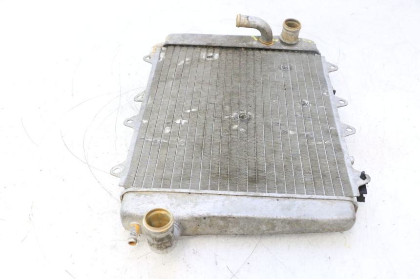 photo de RADIATEUR GILERA GP 800 (2007 - 2013) - Detailaanzicht