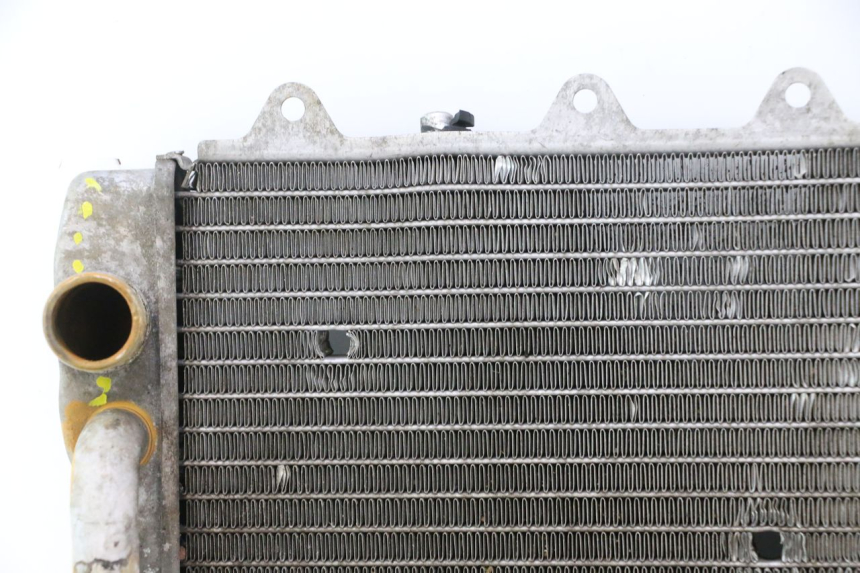 photo de RADIATEUR GILERA GP 800 (2007 - 2013) - Staat van het oppervlak