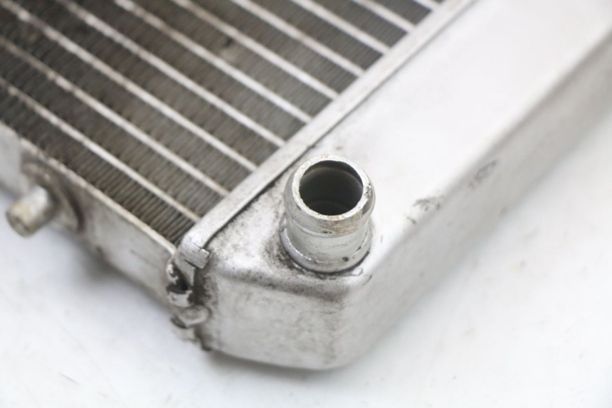 photo de RADIATEUR NECO GPX LC 2T 50 (2014 - 2018) - Bevestigingspunten