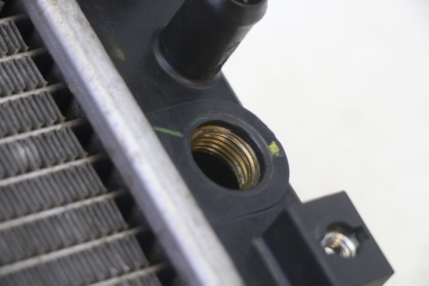 photo de RADIATEUR KYMCO GRAND DINK 125 (2008 - 2014) - Zoom op gebruiksstaat