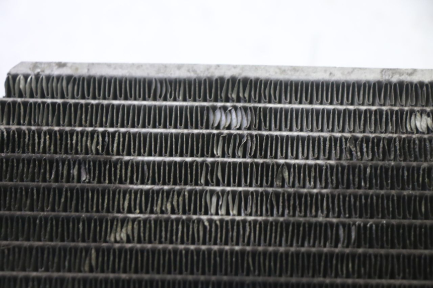 photo de RADIATEUR KYMCO GRAND DINK 125 (2008 - 2014) - Bevestigingspunten