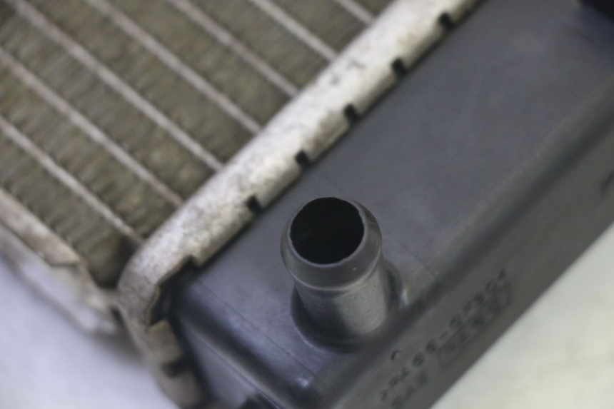 photo de RADIATEUR KYMCO GRAND DINK 125 (2002 - 2007) - Bevestigingspunten