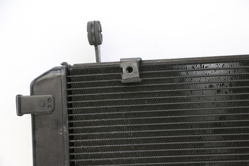 photo de RADIATEUR SUZUKI GSR 750 (2011 - 2017) - Productaanzicht