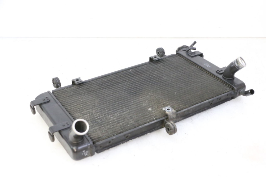 photo de RADIATEUR SUZUKI GSR 750 (2011 - 2017) - Overzicht