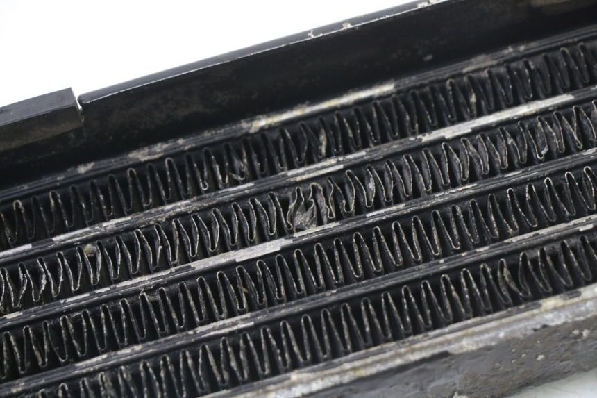 photo de OLIERADIATEUR YAMAHA FJ 36Y 1100 (1984 - 1985) - Zoom op gebruiksstaat