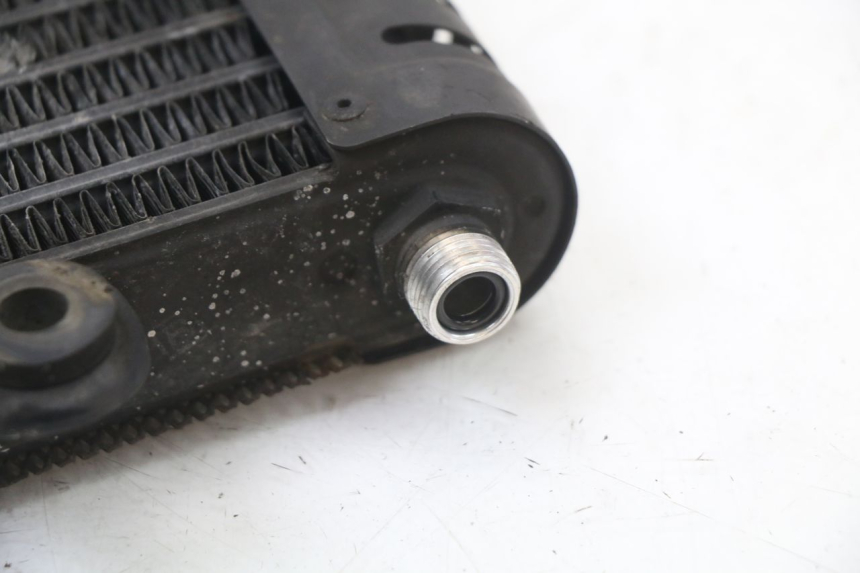 photo de OLIERADIATEUR KAWASAKI ZR7 ZR-7 S 750 (1999 - 2004) - Technische close-up