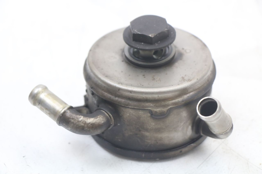 photo de OLIERADIATEUR YAMAHA FZ1 FAZER 1000 (2007 - 2009) - Zoom op gebruiksstaat