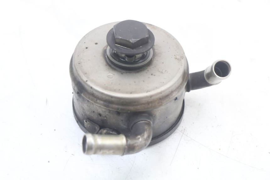 photo de OLIERADIATEUR YAMAHA FZ1 FAZER 1000 (2007 - 2009) - Andere kijkhoek