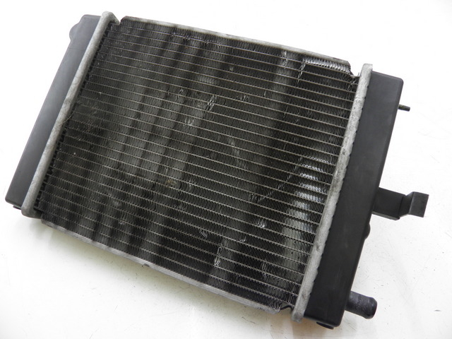 photo de RADIATEUR KYMCO XCITING RI ABS 500 (2010) - Technische close-up