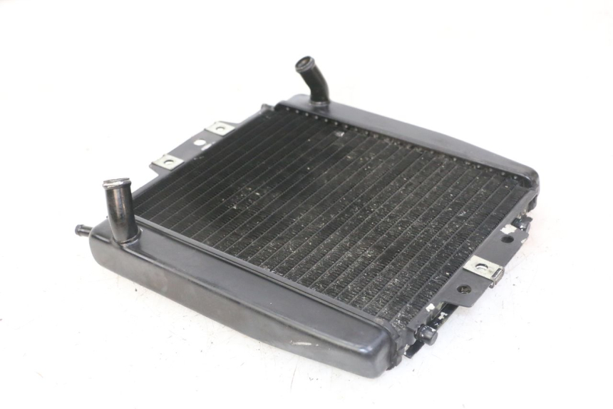 photo de RADIATEUR PIAGGIO MP3 LT 400 (2007 - 2012) - Bevestigingspunten