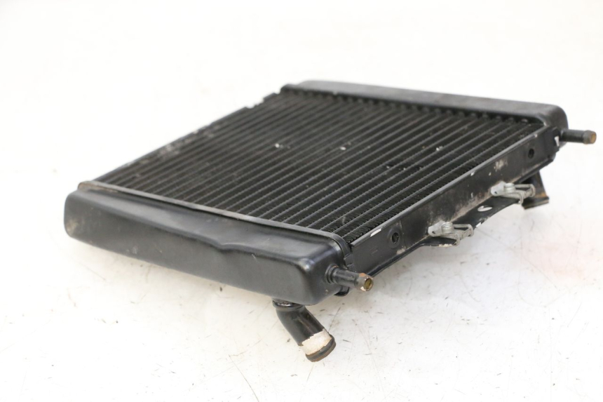 photo de RADIATEUR PIAGGIO MP3 LT 300 (2010 - 2016) - Bevestigingspunten