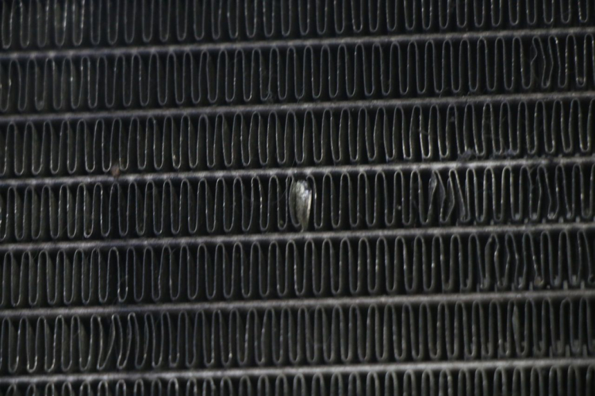 photo de RADIATEUR PIAGGIO MP3 125 (2006 - 2014) - Andere kijkhoek