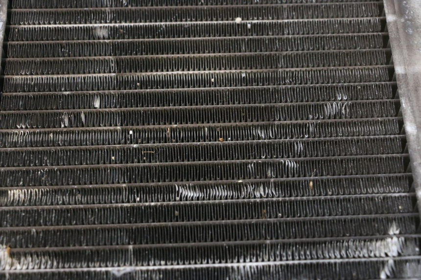 photo de RADIATEUR PIAGGIO MP3 125 (2006 - 2014) - Bevestigingspunten