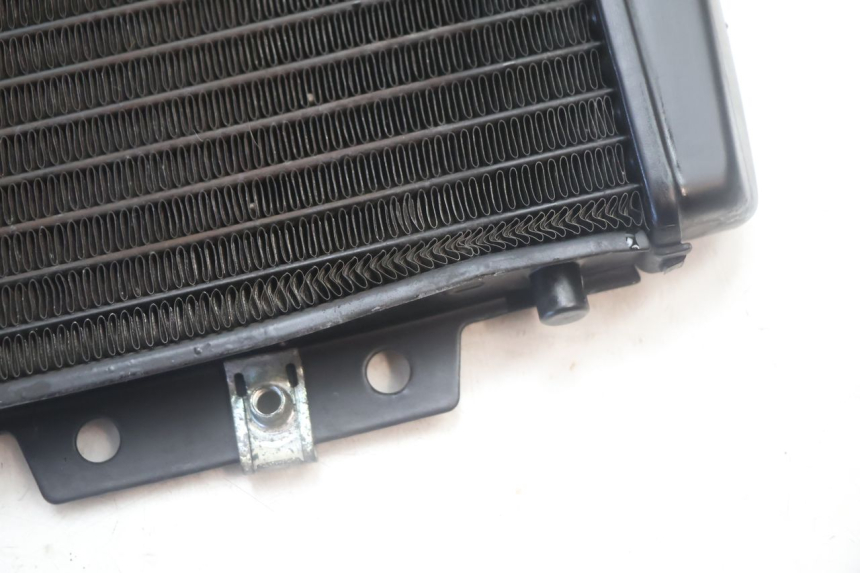 photo de RADIATEUR PIAGGIO MP3 500 (2016 - 2018) - Zoom op gebruiksstaat
