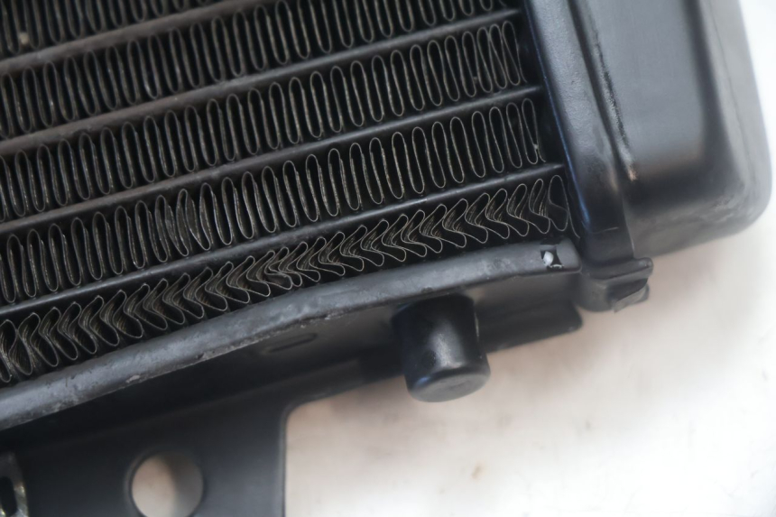 photo de RADIATEUR PIAGGIO MP3 500 (2016 - 2018) - Andere kijkhoek