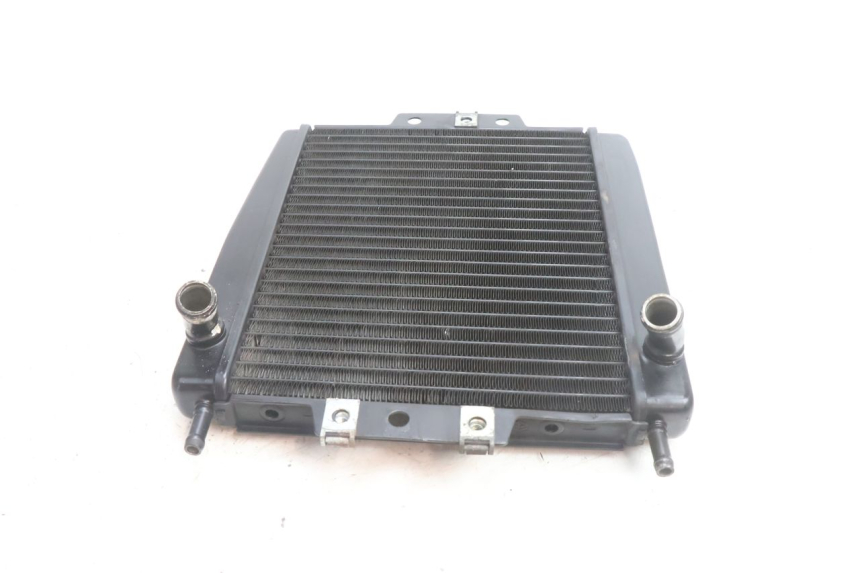 photo de RADIATEUR PIAGGIO MP3 500 (2016 - 2018) - Andere kijkhoek