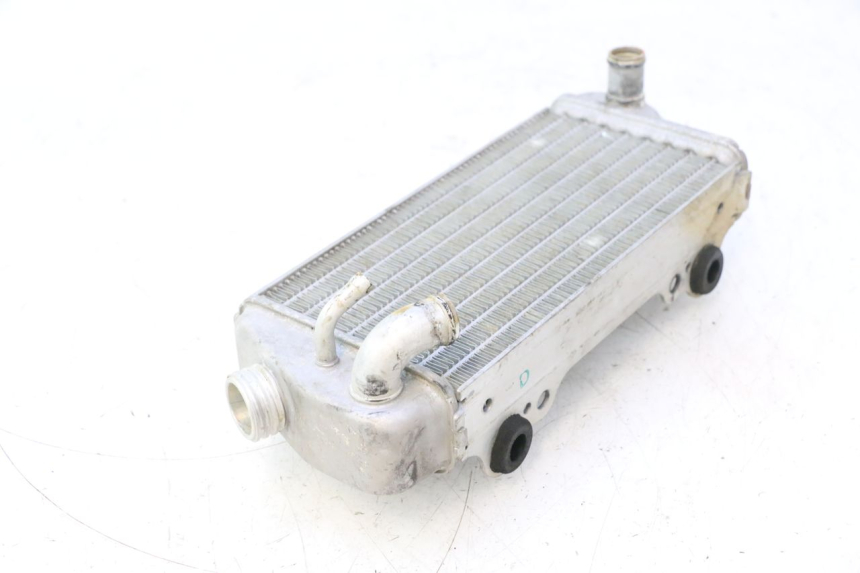 photo de RADIATEUR RIEJU MRT PRO SUPERMOTARD 50 (2007 - 2018) - Bevestigingspunten