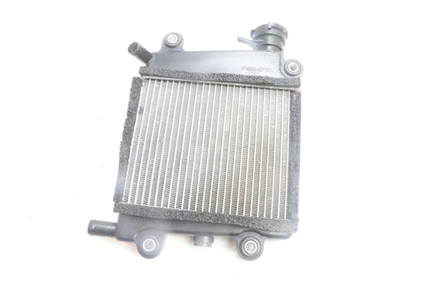 photo de RADIATEUR YAMAHA N-MAX NMAX 125 (2021 - 2024) - Hoofdaanzicht