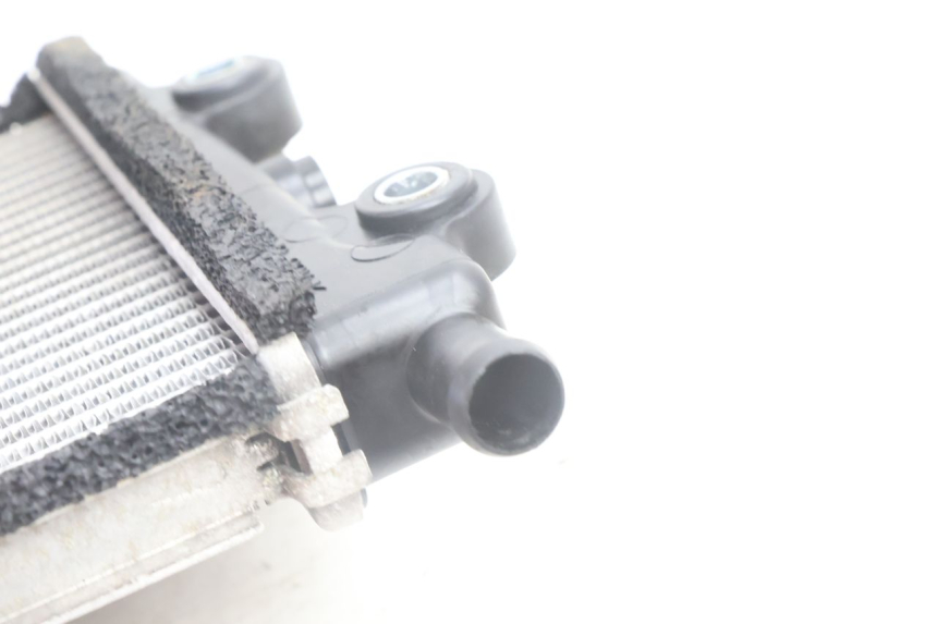 photo de RADIATEUR YAMAHA N-MAX NMAX 125 (2021 - 2024) - Technische close-up
