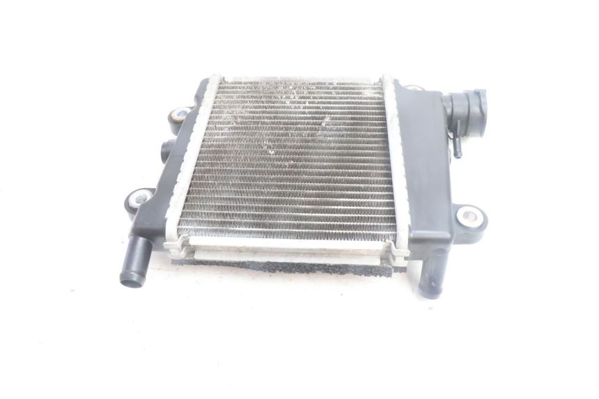 photo de RADIATEUR YAMAHA N-MAX NMAX 125 (2021 - 2024) - Markeringen en referenties