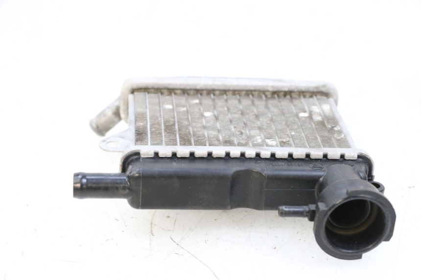 photo de RADIATEUR YAMAHA NEOS NEO'S 4T 50 (2008 - 2016) - Detail van het onderdeel
