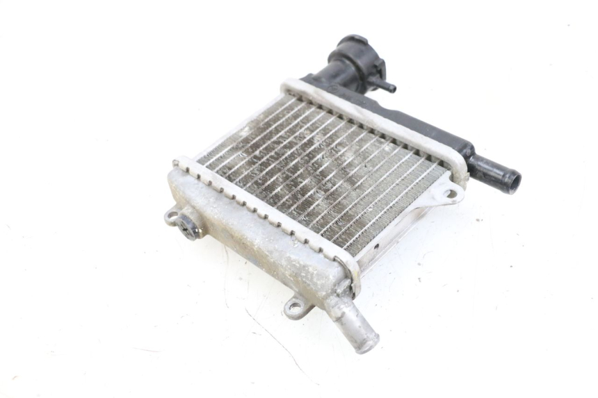 photo de RADIATEUR YAMAHA NEOS NEO'S 4T 50 (2008 - 2016) - Zoom op gebruiksstaat