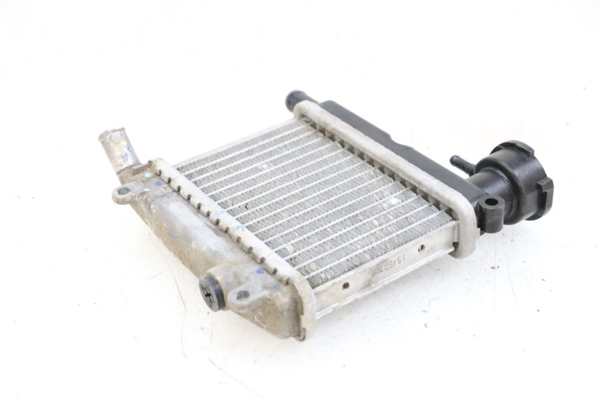 photo de RADIATEUR YAMAHA NEOS NEO'S 4T 50 (2008 - 2016) - Andere kijkhoek