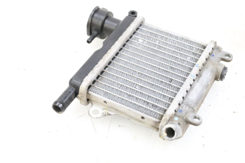 photo de RADIATEUR YAMAHA NEOS NEO'S 4T 50 (2008 - 2016) - Technische close-up