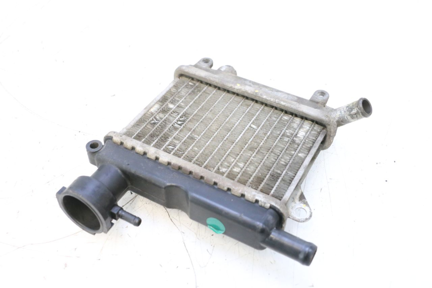 photo de RADIATEUR YAMAHA NEOS NEO'S 4T 50 (2008 - 2016) - Andere kijkhoek