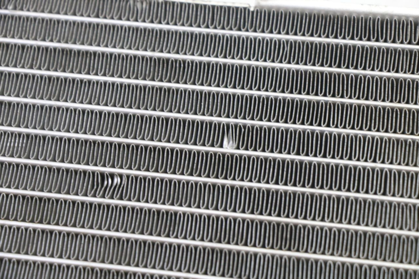 photo de RADIATEUR PIAGGIO NRG POWER PUREJET 50 (2018 - 2021) - Bevestigingspunten