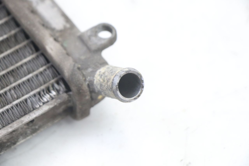 photo de RADIATEUR MBK OVETTO 4T 50 (2008 - 2016) - Technische close-up