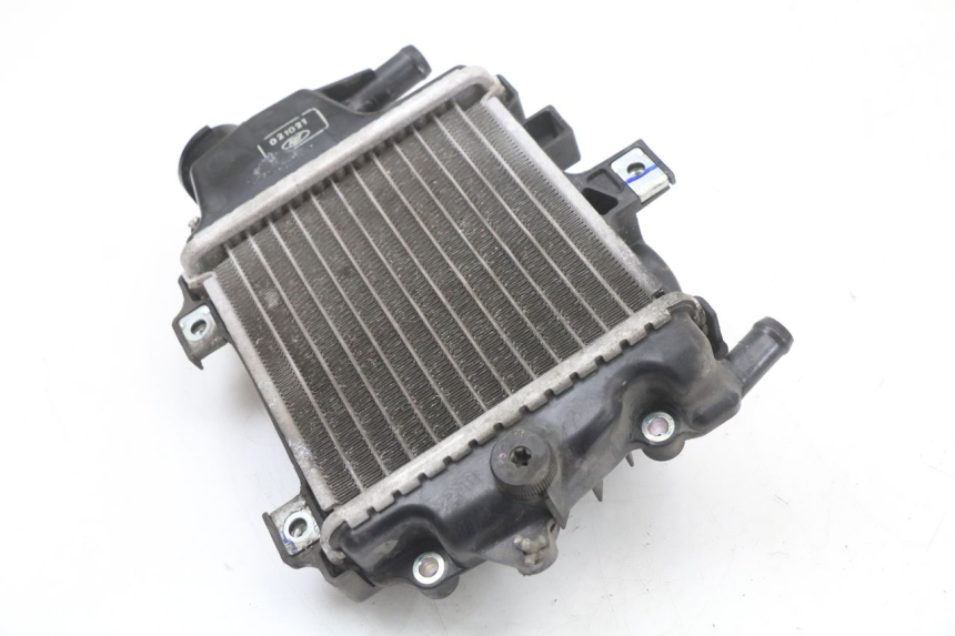 photo de RADIATEUR HONDA PCX (JF28) 125 (2009 - 2011) - Detail van het onderdeel