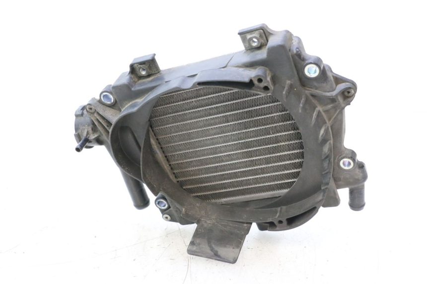 photo de RADIATEUR HONDA PCX (JF28) 125 (2009 - 2011) - Zoom op gebruiksstaat