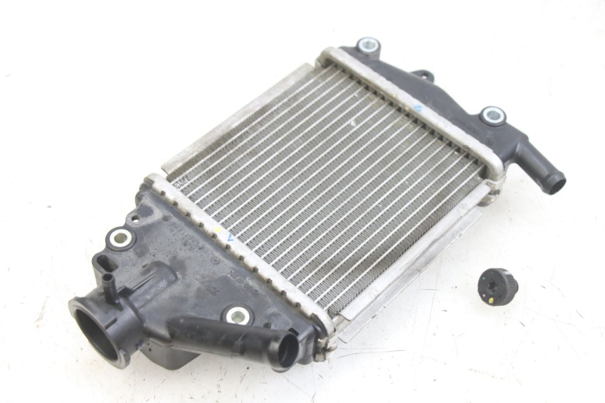 photo de RADIATEUR HONDA PCX (JF47) 125 (2012 - 2013) - Andere kijkhoek