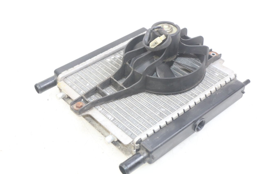 photo de RADIATEUR PEUGEOT SATELIS 125 (2010 - 2012) - Andere kijkhoek