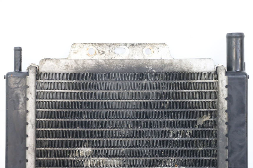 photo de RADIATEUR PEUGEOT SATELIS 125 (2006 - 2009) - Bevestigingspunten