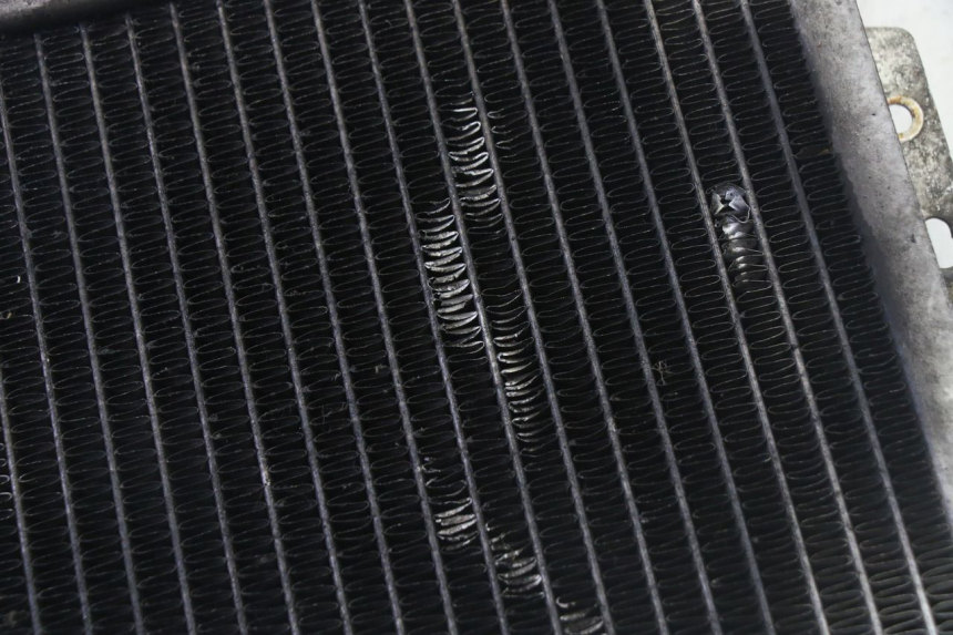 photo de RADIATEUR PEUGEOT SATELIS 125 (2013 - 2018) - Detail van het onderdeel