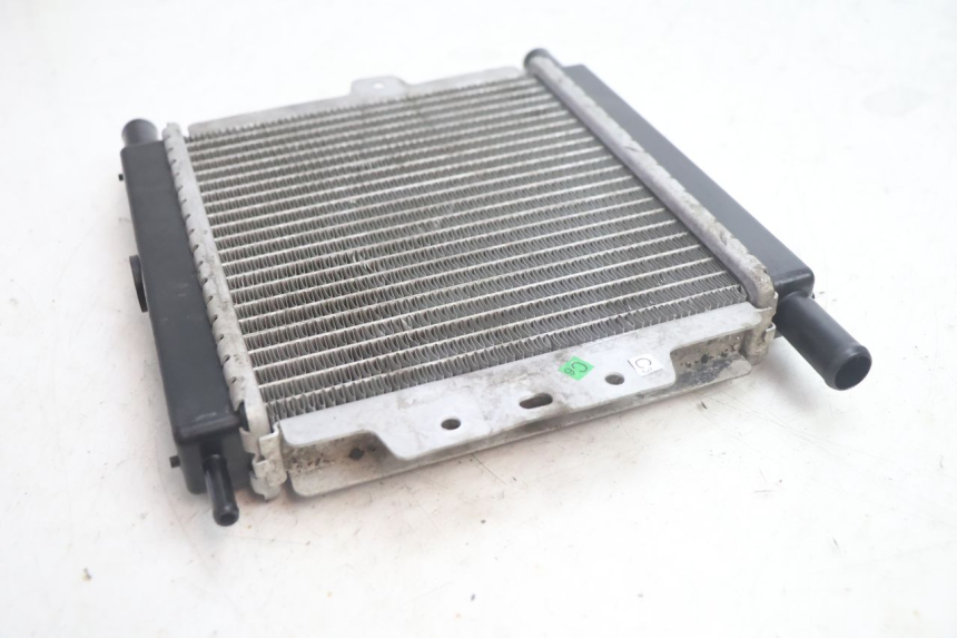 photo de RADIATEUR PEUGEOT SATELIS 125 (2013 - 2018) - Productaanzicht