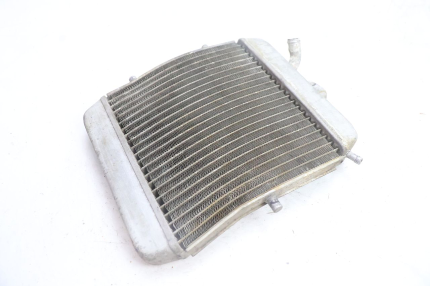 photo de RADIATEUR APRILIA SCARABEO GT 125 (1999 - 2007) - Markeringen en referenties