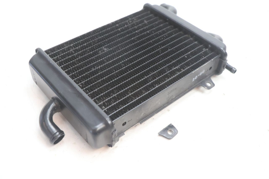 photo de RADIATEUR PEUGEOT SPEEDFIGHT LC 50 (1996 - 2002) - Andere kijkhoek