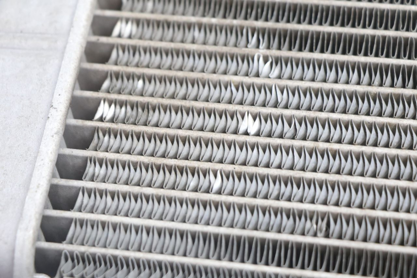 photo de RADIATEUR CAN-AM SPYDER RS 1000 (2008 - 2012) - Staat van het oppervlak