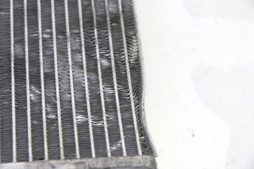 photo de RADIATEUR APRILIA SR R 2T LC 50 (2018 - 2021) - Zoom op gebruiksstaat