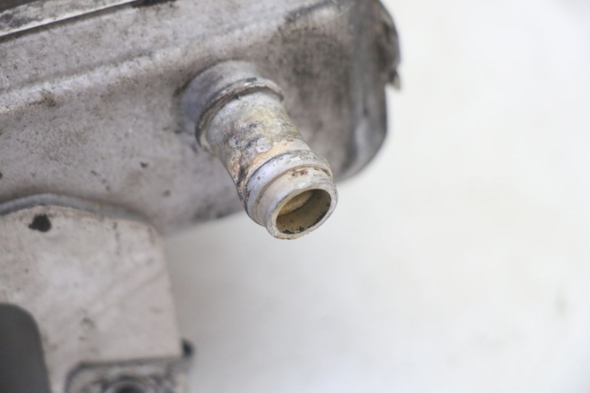 photo de RADIATEUR APRILIA SR R 2T LC 50 (2018 - 2021) - Bevestigingspunten