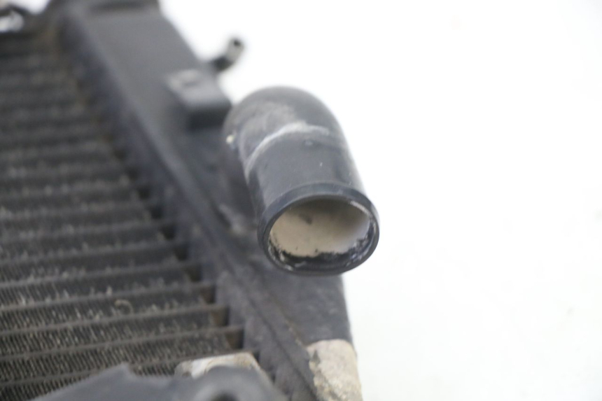 photo de RADIATEUR HONDA ST PAN EUROPEAN 1300 (2002 - 2013) - Bevestigingspunten