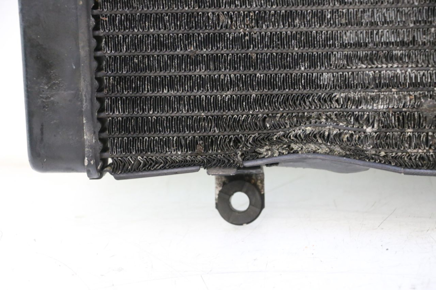 photo de RADIATEUR HONDA ST PAN EUROPEAN 1100 (1990 - 2002) - Zoom op componenten