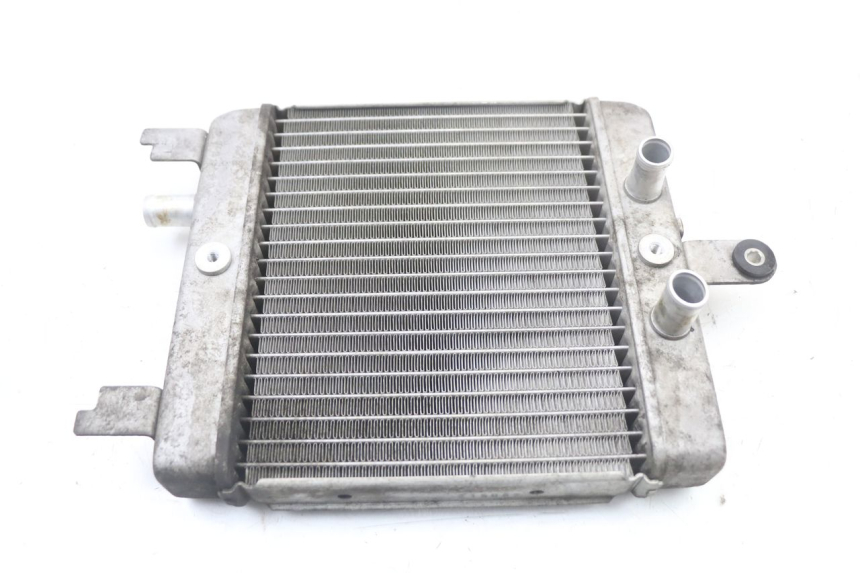 photo de RADIATEUR SUZUKI BURGMAN 125 (2018 - 2021) - Hoofdaanzicht