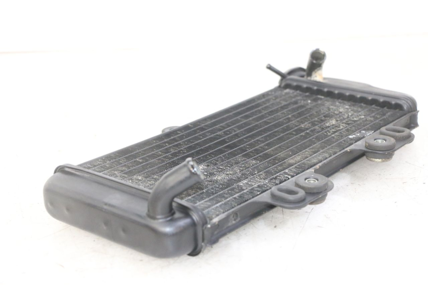 photo de RADIATEUR YAMAHA TDR DELTABOX 125 (1997 - 2003) - Detail van het onderdeel